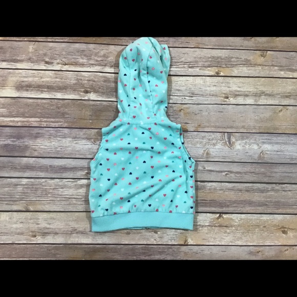 Fleece Heart Vest 9 months - Picture 2 of 3